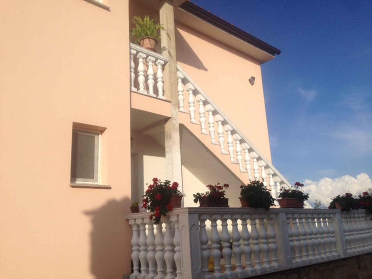 Apartments in Cizici/Insel Krk 31083 Exterior foto